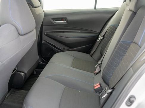 Used 2022 Toyota Corolla SE image 12