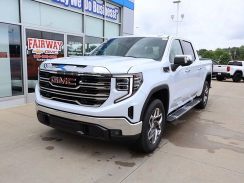 New 2026 GMC Sierra 1500 SLT w/ SLT Premium Package AWD/4WD image 6