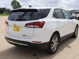 Used 2024 Chevrolet Equinox LT image 3