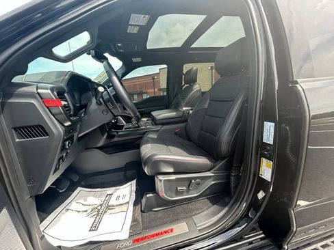 Used 2025 Ford F150 Raptor AWD/4WD image 29