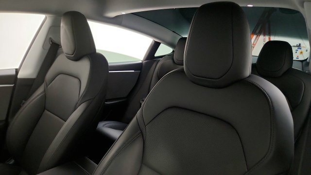 Used 2025 Tesla Model 3 RWD image 46