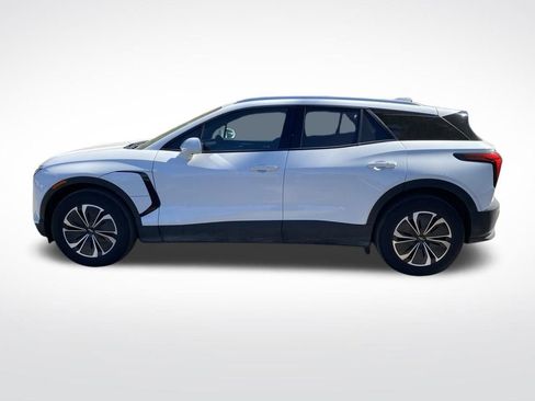 Used 2024 Chevrolet Blazer EV LT AWD/4WD image 3