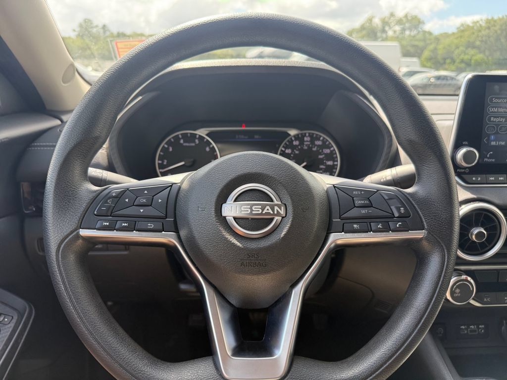 Used 2025 Nissan Sentra SV FWD image 19