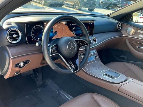 Used 2022 Mercedes-Benz E 350 Sedan image 15