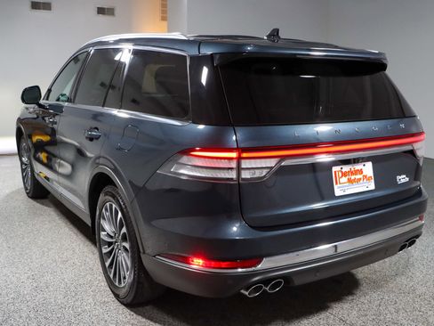 Used 2021 Lincoln Aviator Reserve w/ Equipment Group 201A image 9