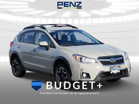 Used 2017 Subaru Crosstrek 2.0i Premium image 1