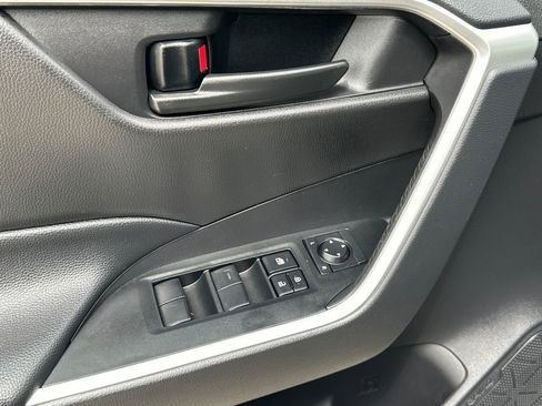 Used 2024 Toyota RAV4 LE AWD/4WD image 18