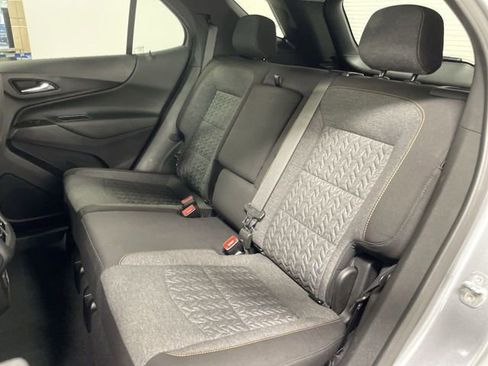 Used 2023 Chevrolet Equinox LT AWD/4WD image 23