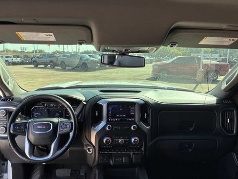 Used 2020 GMC Sierra 1500 SLT AWD/4WD image 12