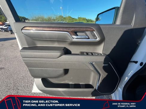 New 2026 GMC Sierra 1500 Elevation w/ Preferred Package AWD/4WD image 23