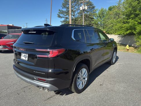 New 2026 GMC Acadia Elevation w/ Elevation Premium Package FWD image 5