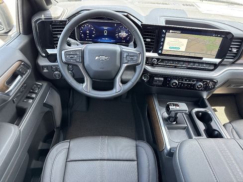 New 2026 Chevrolet Silverado 1500 High Country w/ Midnight Edition AWD/4WD image 18