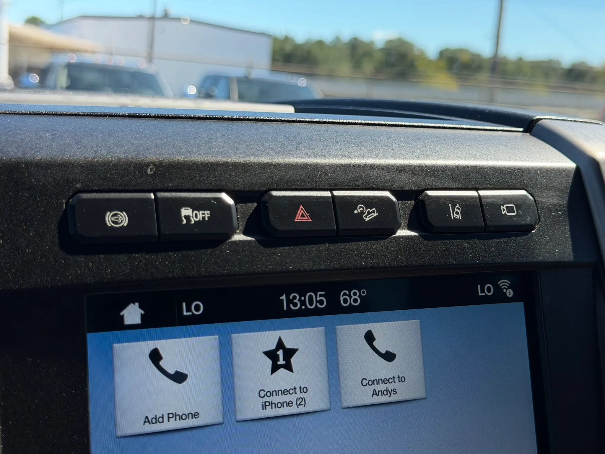 Used 2017 Ford F350 Platinum w/ Platinum Ultimate Package AWD/4WD image 34