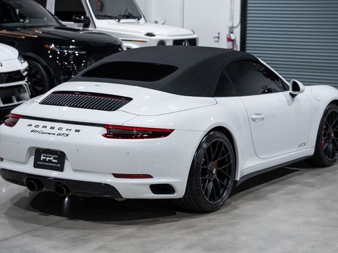 Used 2018 Porsche 911 Carrera GTS RWD image 13