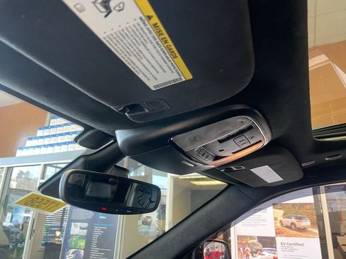 Used 2021 Dodge Durango SRT Hellcat w/ Premium Interior Group image 29