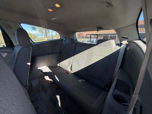 Used 2016 Chevrolet Traverse LS image 13