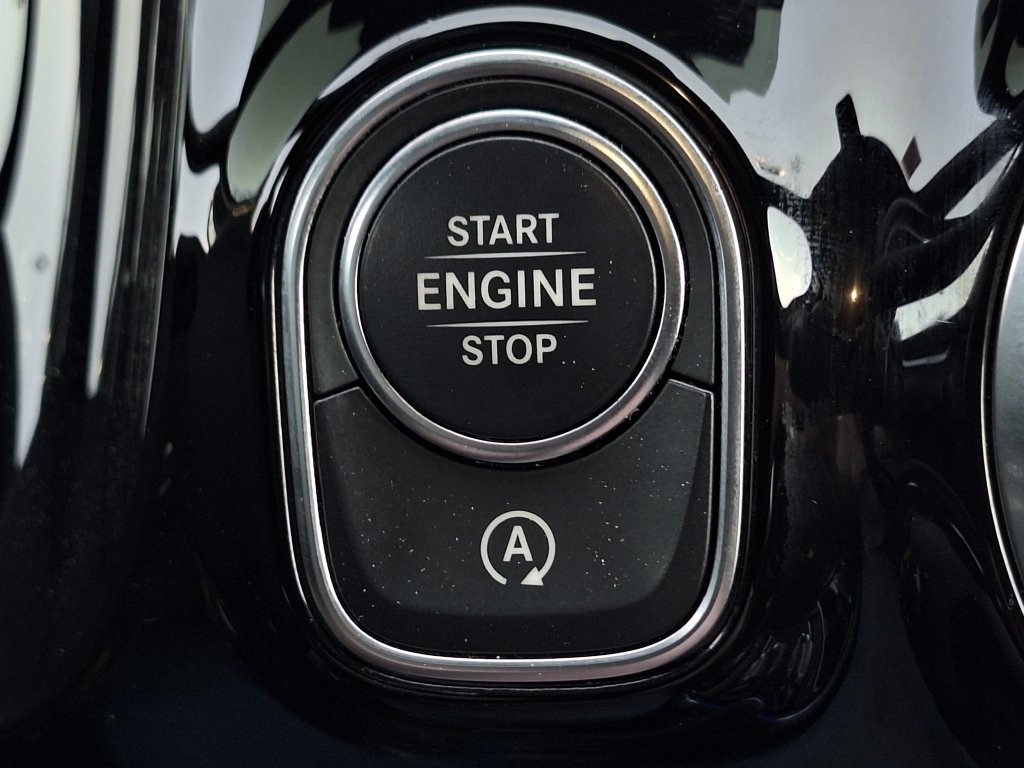 Used 2021 Mercedes-Benz GLA 250 4MATIC image 23