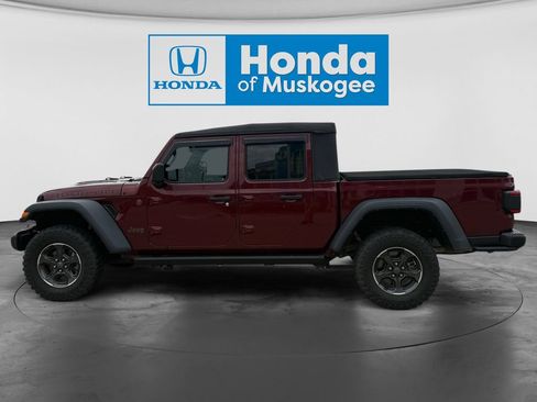 Used 2022 Jeep Gladiator Rubicon w/ LED Lighting Group AWD/4WD image 2