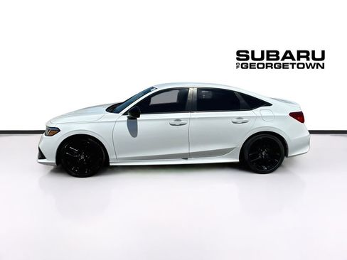 Used 2023 Honda Civic Sport image 4