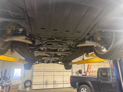 Used 2007 MAZDA MX-5 Miata Grand Touring w/ Premium Pkg image 25