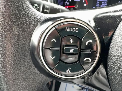 Used 2020 Kia Soul S image 24