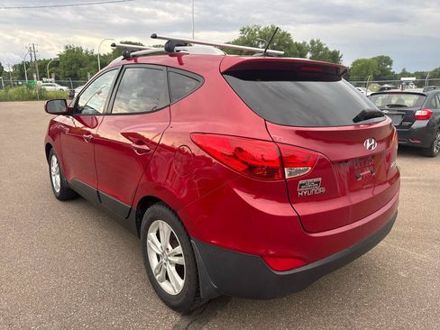 Used 2011 Hyundai Tucson GLS w/ Navigation Pkg 2 FWD image 7