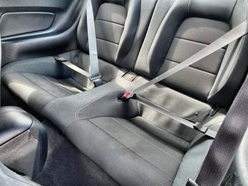 Used 2015 Ford Mustang Coupe RWD image 24