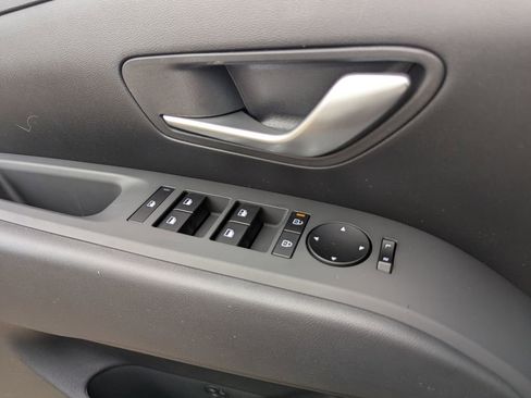 New 2026 Hyundai Tucson SE FWD image 12