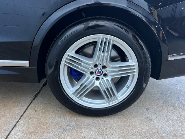 Used 2024 BMW ALPINA XB7 AWD/4WD image 48