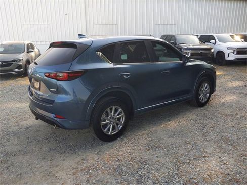 Used 2024 MAZDA CX-5 AWD 2.5 S w/ Select Package image 11