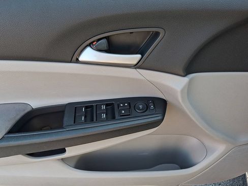 Used 2012 Honda Accord LX image 12