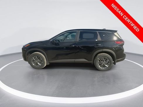 Used 2025 Nissan Rogue S AWD/4WD image 5