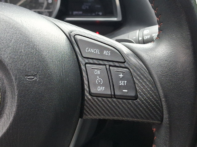 Used 2014 MAZDA MAZDA3 s Grand Touring FWD image 25