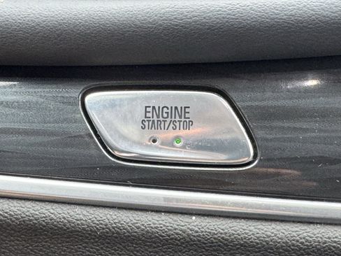 Used 2020 Buick Enclave Essence w/ LPO, Floor Liner Package FWD image 22