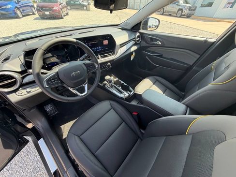 New 2026 Chevrolet Trax ACTIV w/ Driver Confidence Package FWD image 12