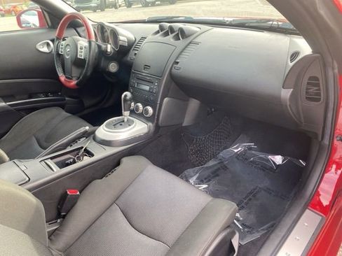Used 2007 Nissan 350Z Enthusiast image 17