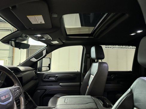 Certified 2024 GMC Sierra 3500 AT4 w/ AT4 Premium Plus Package AWD/4WD image 15