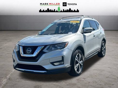 Used 2017 Nissan Rogue SL w/ SL Premium Package AWD/4WD image 1