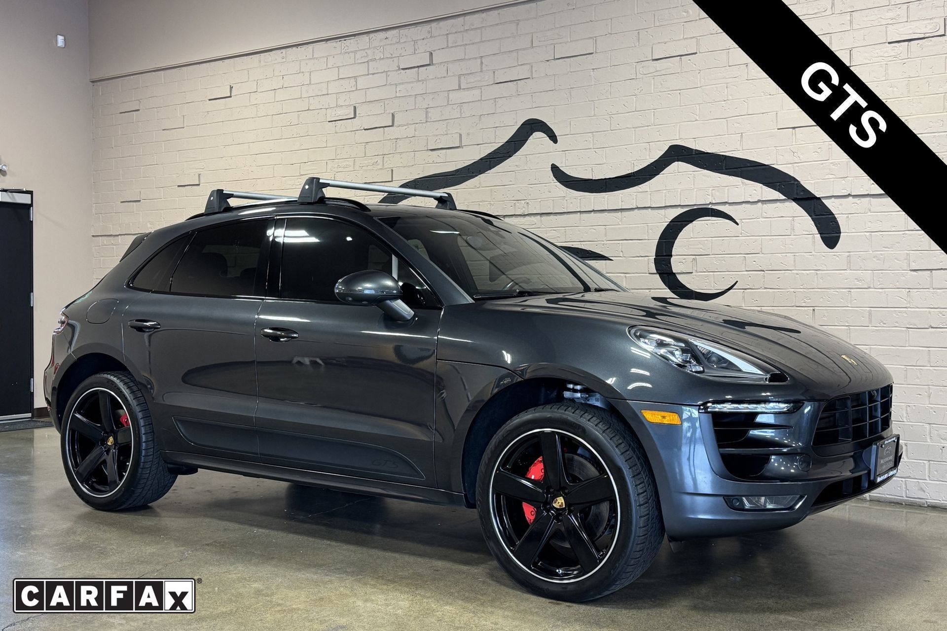 Used 2018 Porsche Macan GTS AWD/4WD image 1