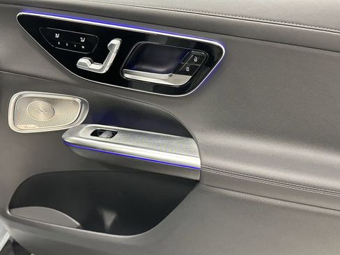 New 2026 Mercedes-Benz GLC 300 image 15