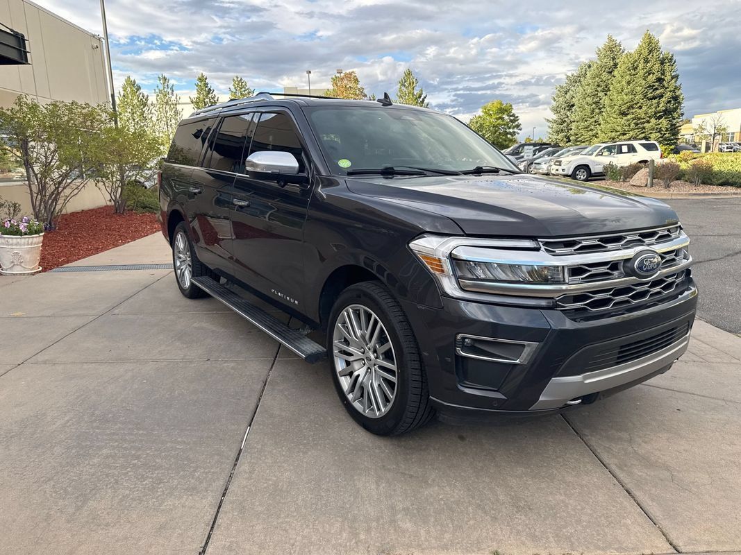 Used 2022 Ford Expedition Max Platinum AWD/4WD image 5