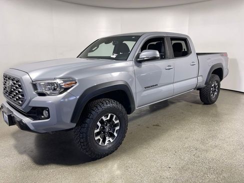 Certified 2020 Toyota Tacoma TRD Off-Road w/ Technology Package image 7
