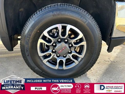 Used 2023 GMC Sierra 3500 SLE w/ SLE Convenience Package image 13