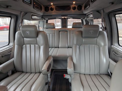 Used 2014 GMC Savana 1500 SLT image 19