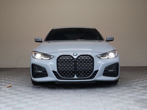 Used 2023 BMW 430i Coupe w/ M Sport Package RWD image 4