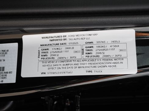 Used 2025 Ford F150 Lariat w/ Bed Utility Package AWD/4WD image 39
