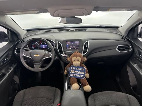 Used 2023 Chevrolet Equinox LT FWD image 18
