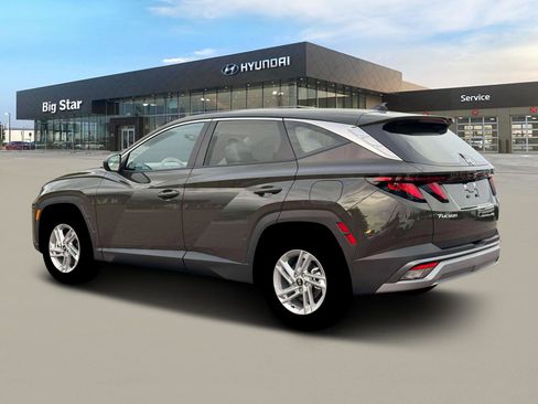 New 2026 Hyundai Tucson SE image 4