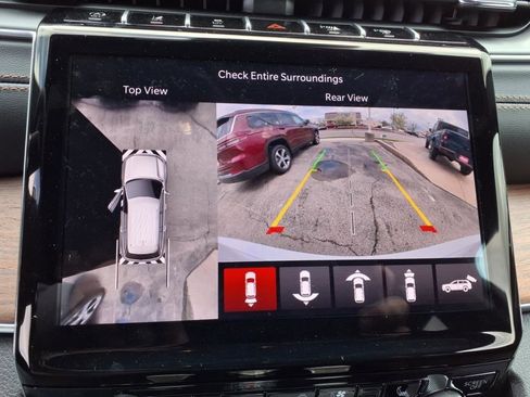 New 2025 Jeep Grand Cherokee Summit w/ Adv Protech Group IV image 9