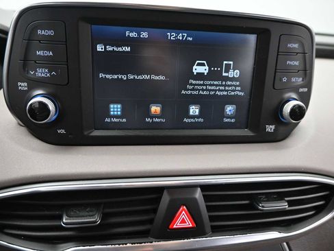 Used 2020 Hyundai Santa Fe SEL image 17
